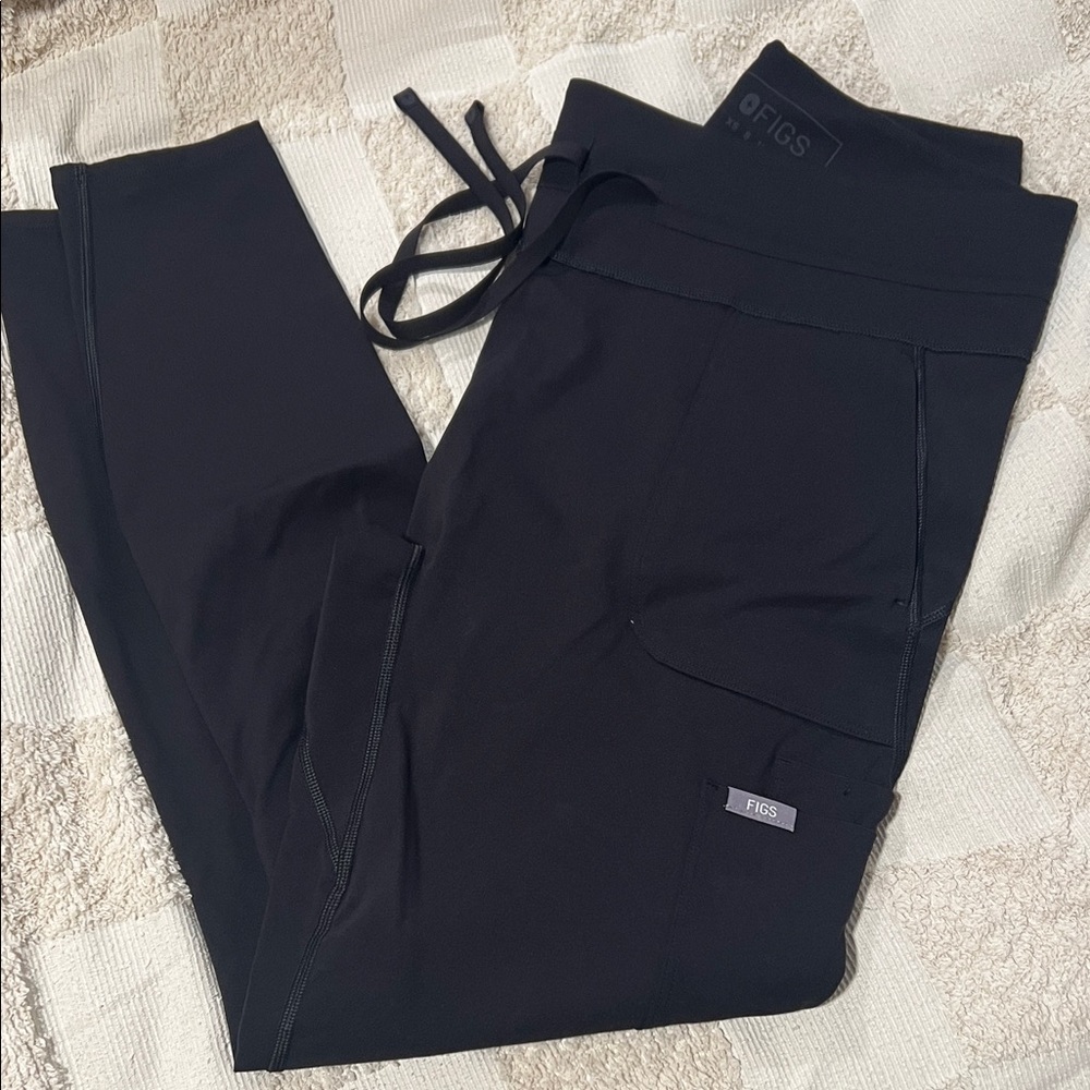 Figs Black Legging Scrub Pants
